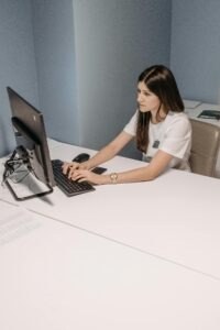 Come gestire i rischi sul lavoro al pc