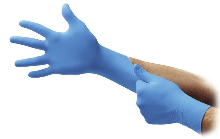 I guanti monouso sono utili a proteggere da agenti dannosi