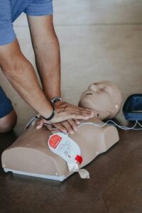 Rianimazione per arresto cardiaco con il corso BLSL a Roma